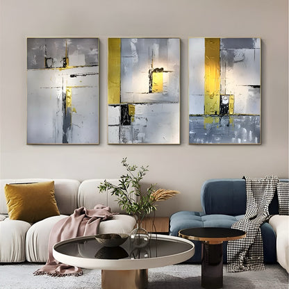 Aus der Ashes Trio-Kollektion: Dreiteilige moderne Kunst in Schwarz, Weiß und Gold